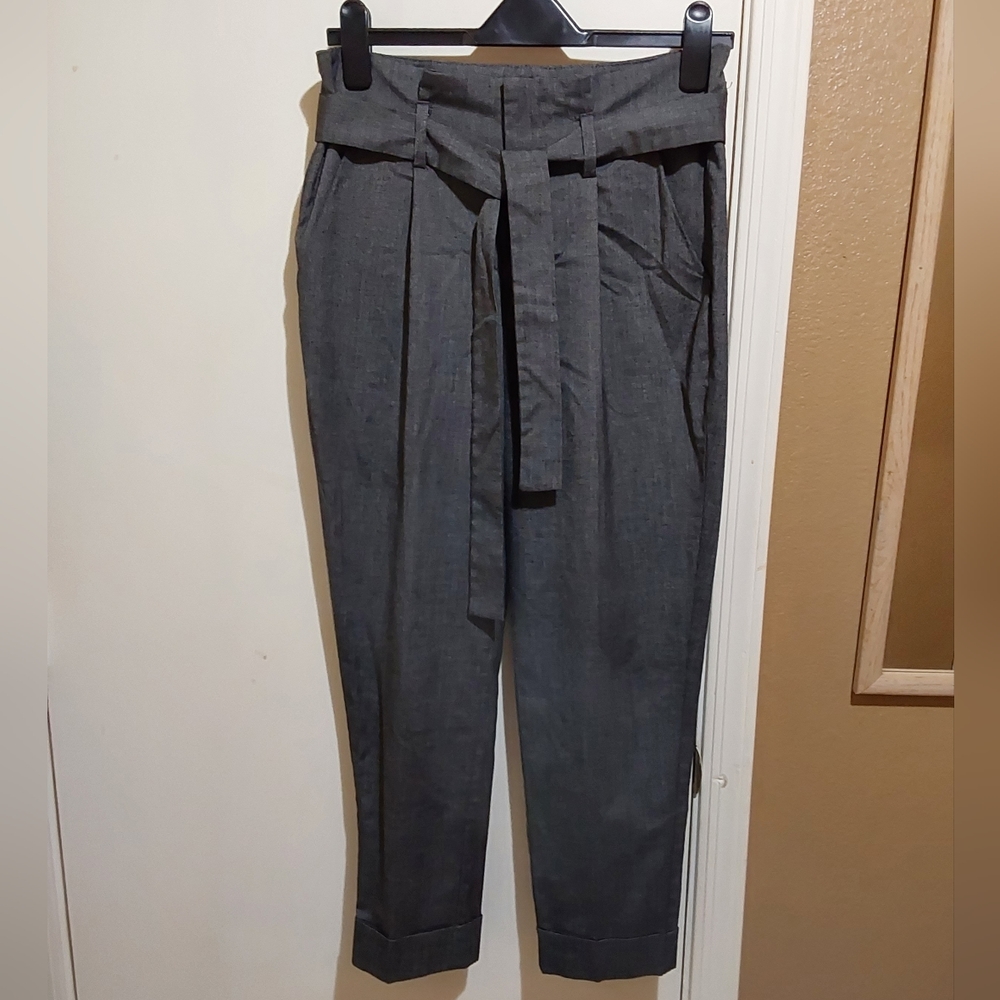 🌺 Near New Sparkle & Fade Pleated & Cuffed Dress Pants